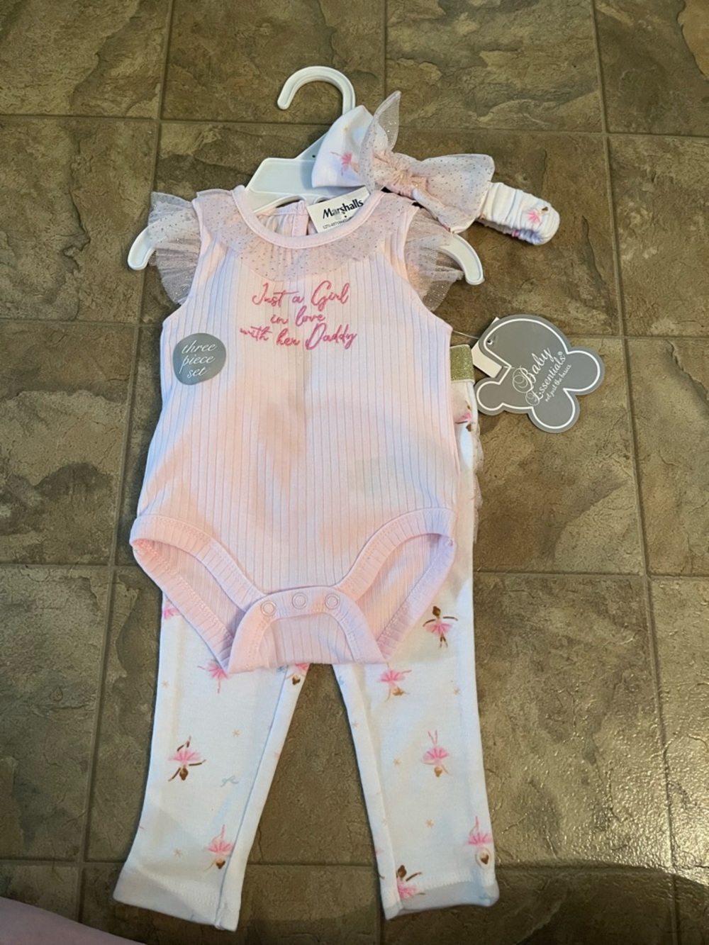 Pink Baby Girl 3-Piece Bodysuit Set with Headband